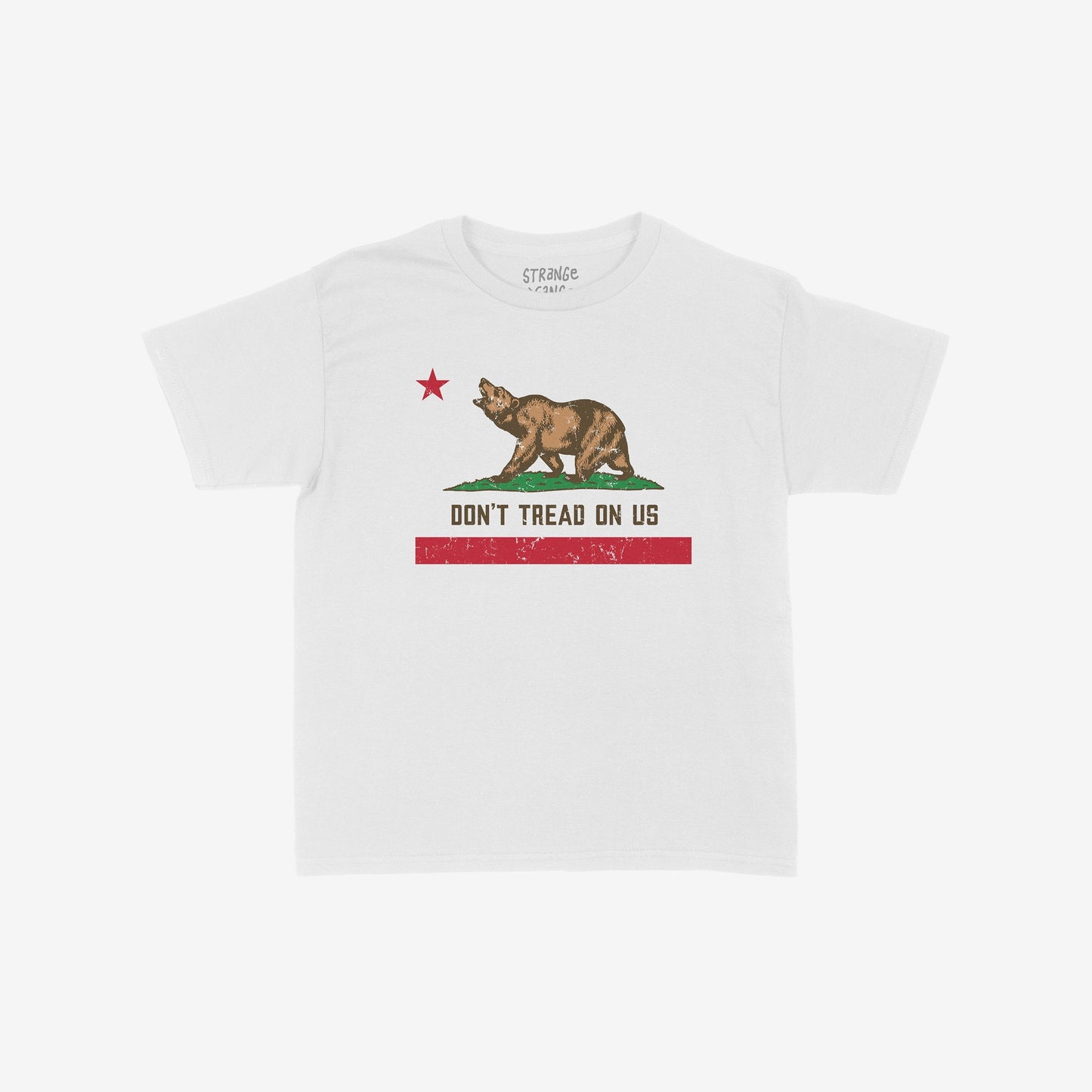 California Gadsden Flag T-shirt: Features a bold brown bear and red star on green grass, with DON’T TREAD ON US and a distressed stripe, symbolizing defiance and unity against oppression.