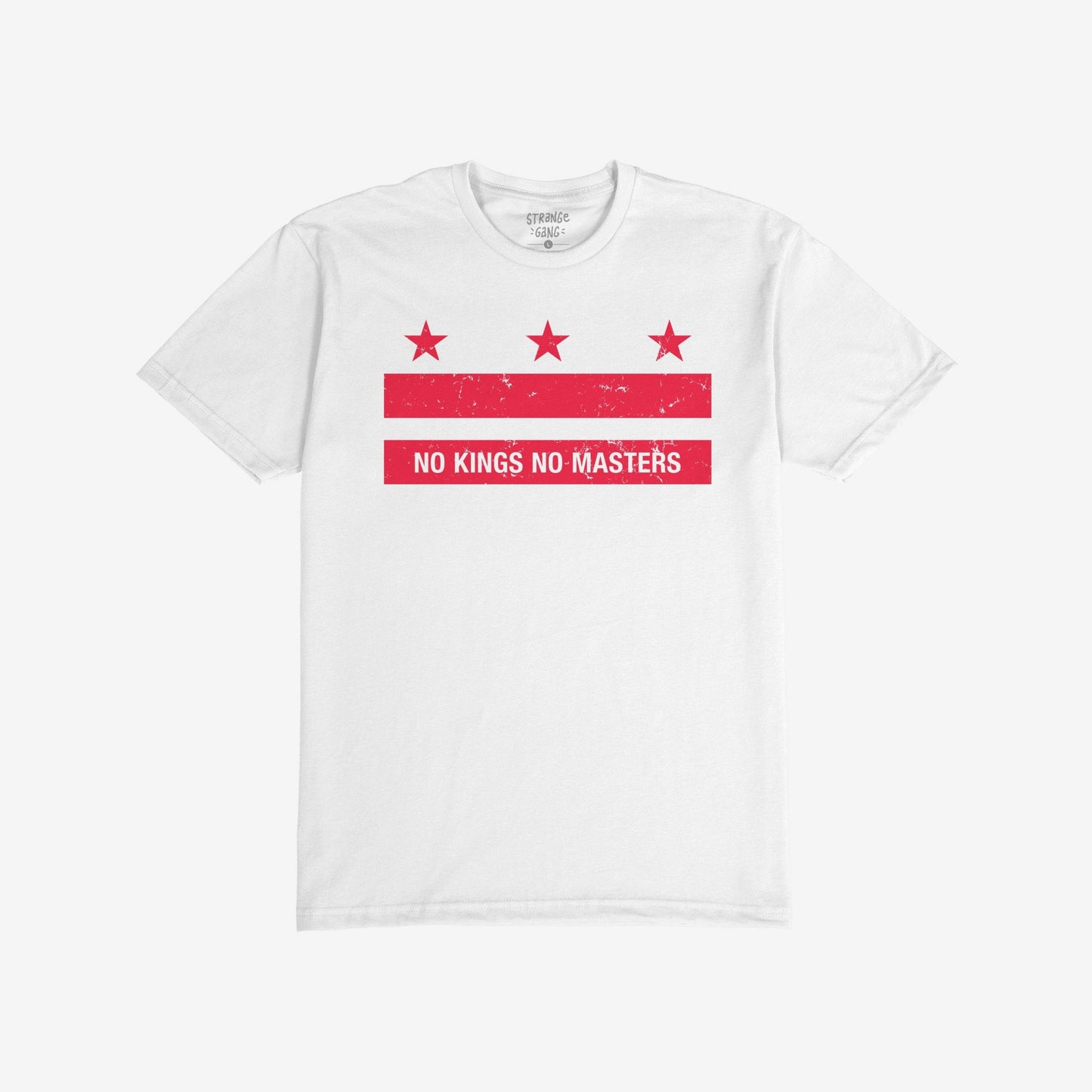 Washington DC No Kings Flag T-shirt featuring a red graphic with stars and bars, highlighting the slogan “NO KINGS NO MASTERS” in white. Ideal for expressing defiance and support for equality.
