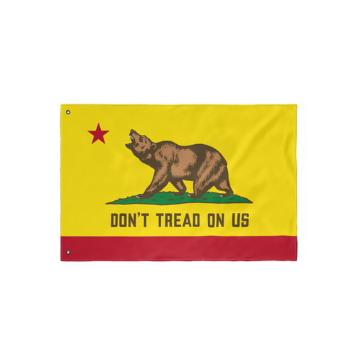 California Gadsden Flag combines California's bear flag with the Gadsden motif, featuring a grizzly bear on grass and DON’T