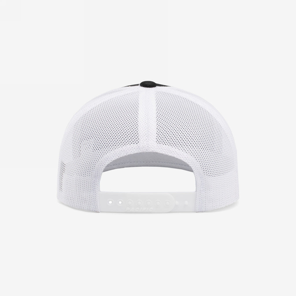The back of the California Gadsden Flag Trucker Hat features a white mesh panel and adjustable snap-back closure, embodying a bold statement of resistance and unity against oppression.