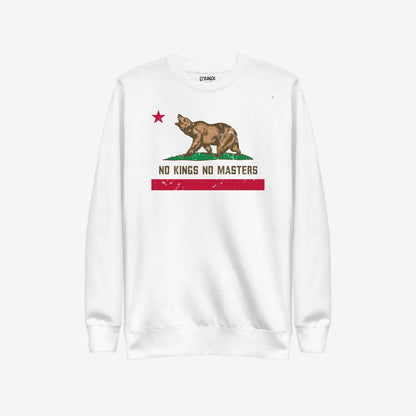 California No Kings Flag Hoodie & Sweatshirt features a vintage-style bear flag motif with a roaring bear, a red star, and NO KINGS NO MASTERS slogan, embodying power from the people.