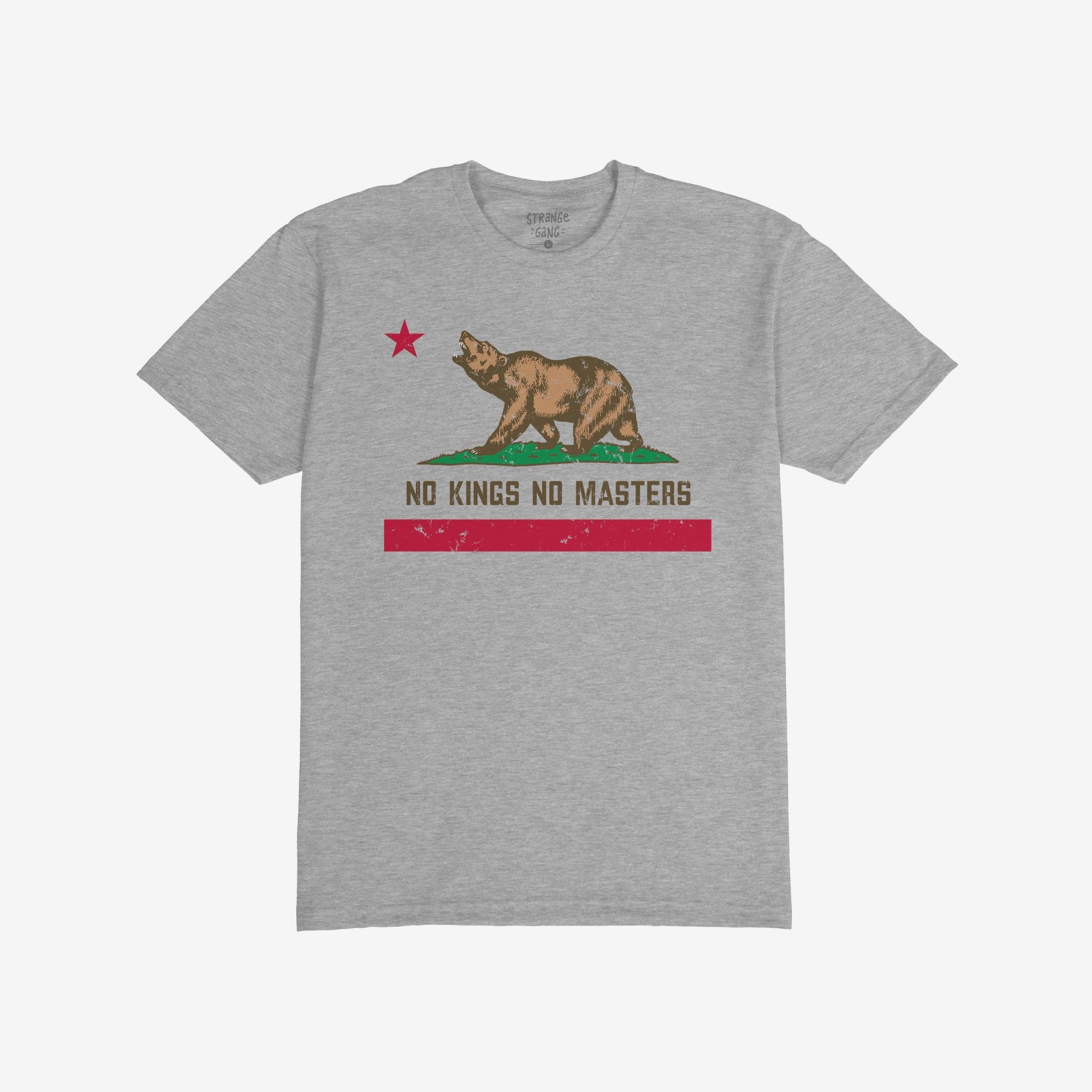 California No Kings Flag Shirt features a stylized brown bear mid-roar with a red star above, slogan “NO KINGS NO MASTERS” beneath, conveying a bold statement of autonomy and rebellion.