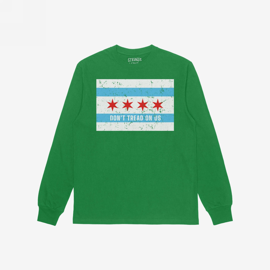 Chicago Gadsden Flag Shirt features a Chicago-flag–style graphic with red stars and blue stripes, plus a distressed DON’T TREAD ON US slogan, symbolizing resistance and community strength.