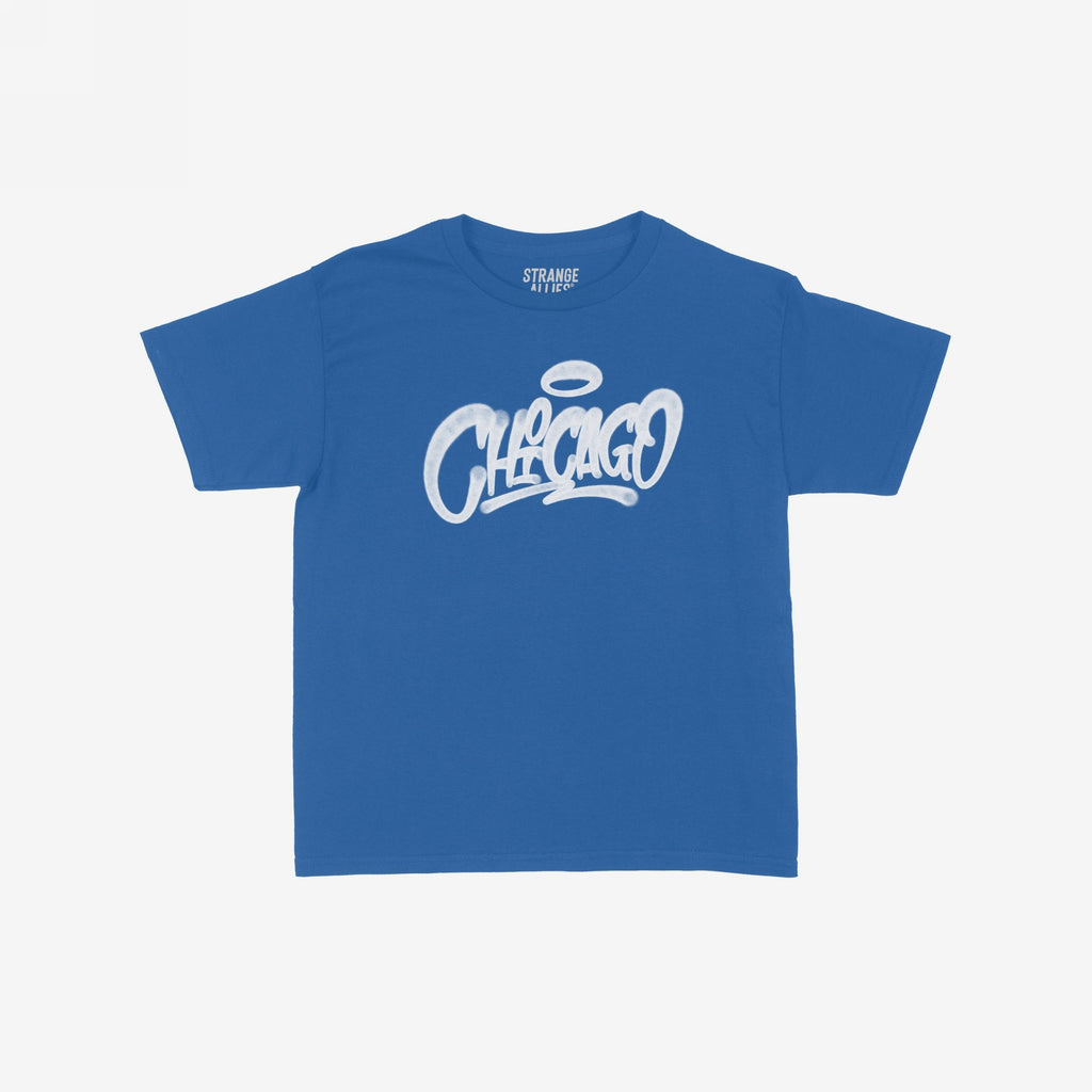 Chicago Handstyle Women's Baby Tee features Chicago in white graffiti script with a halo on a plain blue background, offering a retro Y2K vibe that effortlessly combines style and comfort.