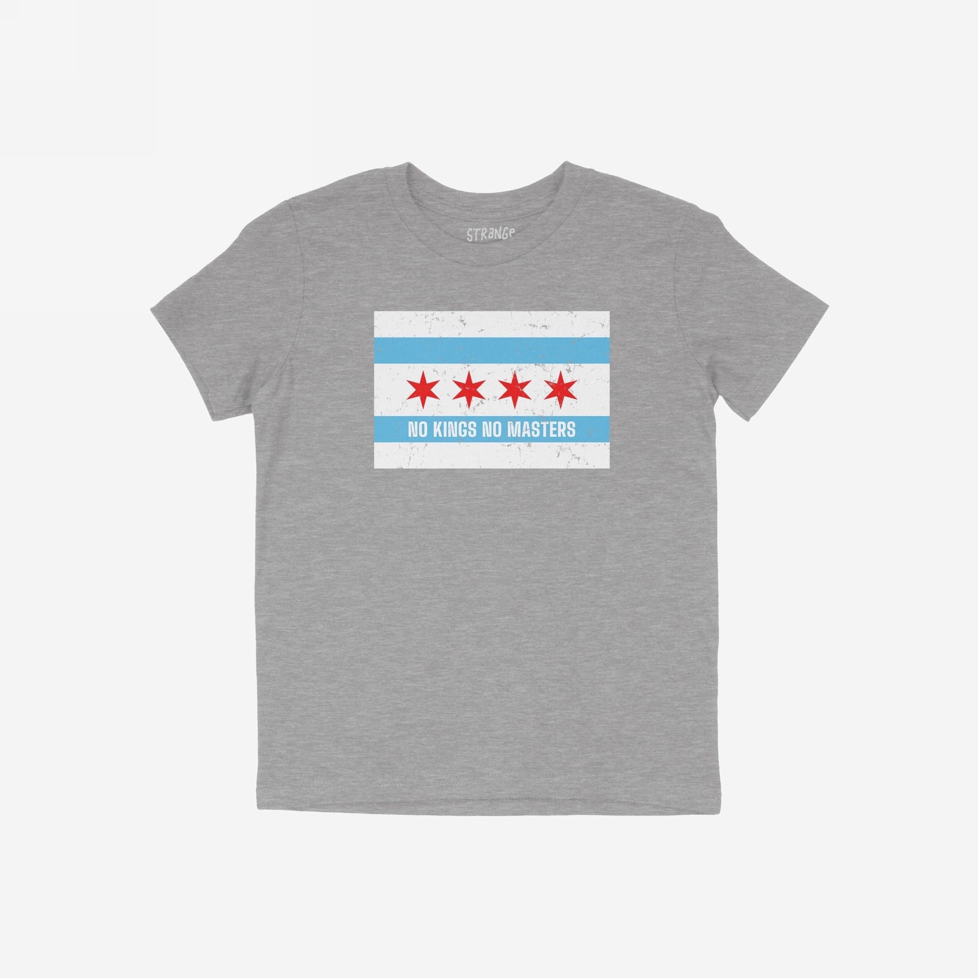 Heather-gray Chicago No Kings Flag Shirt featuring a stylized Chicago-flag motif with NO KINGS NO MASTERS slogan, embodying defiance and collective power. Part of sales support Illinois Coalition For Immigrant & Refugee Rights.