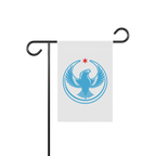 Chicago Rebel Alliance Garden Flag features a stylized blue bird, symbolizing Chicago’s peregrine falcon, under a red star.