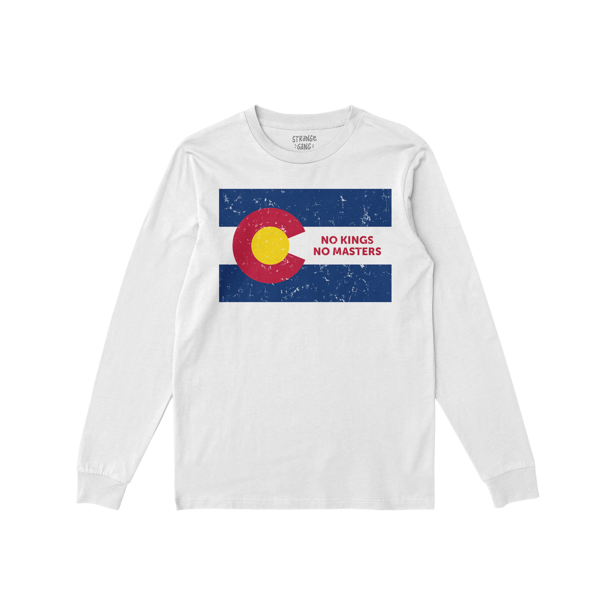 Light-colored, long-sleeve T-shirt featuring a distressed Colorado state flag print and the slogan “NO KINGS NO MASTERS,”